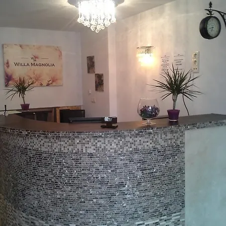 Magnolia Bed & Breakfast *